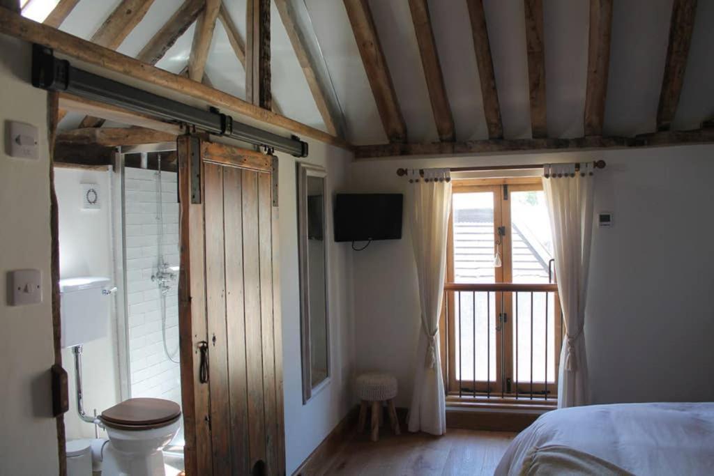 The Dovecote - Unique Self-Contained 1Bed Renovated Barn Villa แซฟฟรอนวอลเดน ภายนอก รูปภาพ